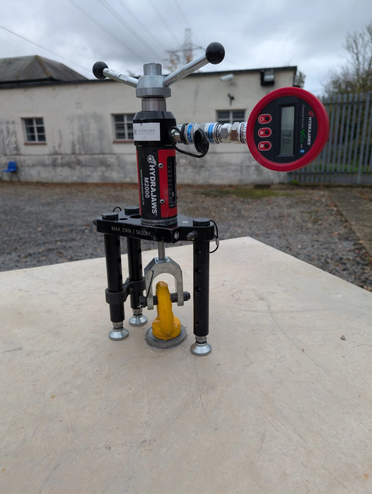 Carbonation testing and dust sampling